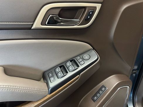 Used 2019 GMC Yukon Denali image 12