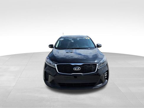 Used 2019 Kia Sorento AWD image 3