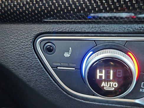 Used 2025 Audi SQ5 Premium Plus w/ Premium Plus Package image 22