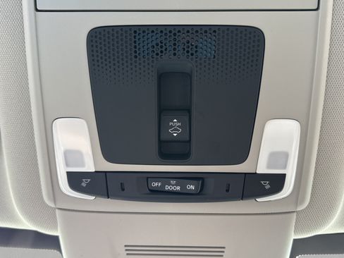Used 2026 Honda CR-V EX image 16