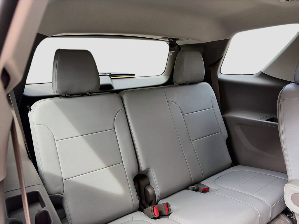 Used 2019 Chevrolet Traverse Premier AWD/4WD image 28