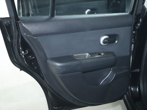 Used 2012 Nissan Versa 1.8 S w/ Plus Pkg image 23