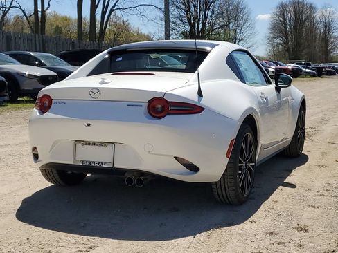 New 2026 MAZDA MX-5 Miata RF Grand Touring RWD image 3