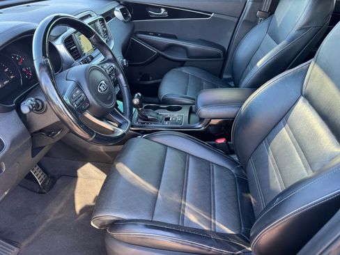 Used 2016 Kia Sorento SX w/ SXL Technology Package image 17