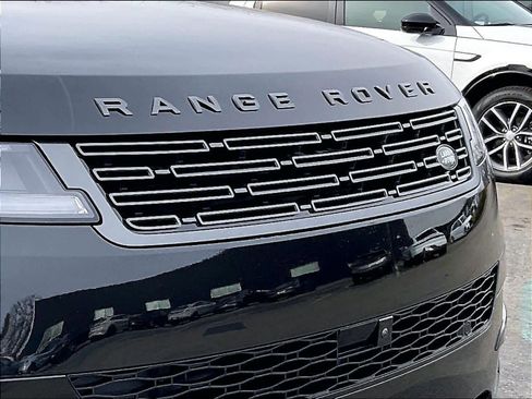 New 2025 Land Rover Range Rover Sport Dynamic SE image 34
