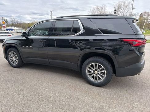 Certified 2023 Chevrolet Traverse LT FWD image 5
