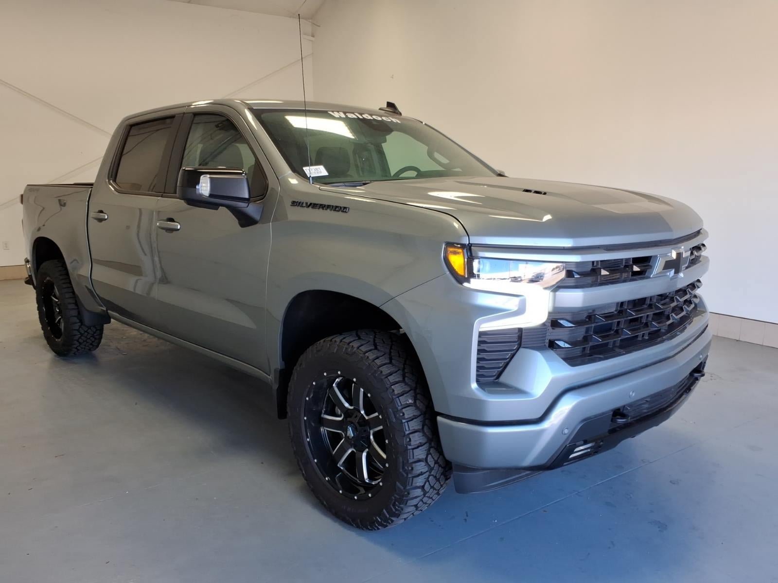 New 2026 Chevrolet Silverado 1500 RST w/ Dark Appearance Package AWD/4WD image 1