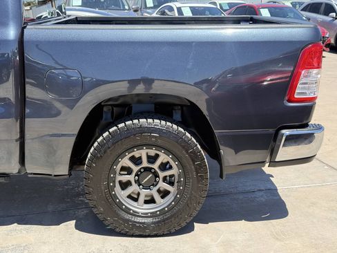 Used 2019 RAM 1500 Big Horn AWD/4WD image 6