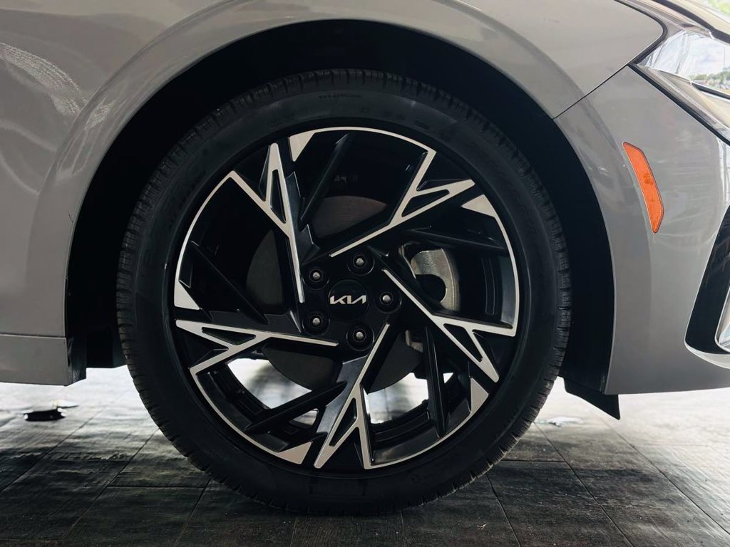 Used 2026 Kia K5 GT-Line w/ GT-Line Red Interior Package AWD/4WD image 25