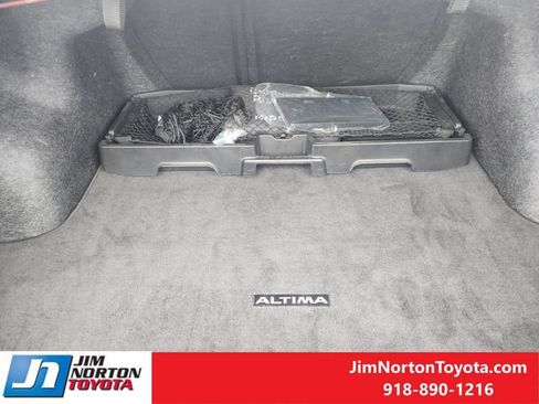 Used 2024 Nissan Altima 2.5 SR w/ SR Premium Package FWD image 33