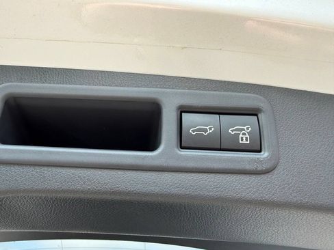Used 2024 Lexus RX 350 Premium w/ Accessory Package (Z1) AWD/4WD image 20