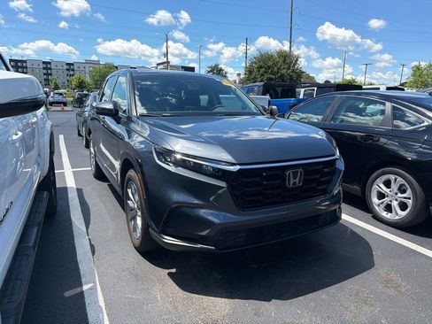 Used 2024 Honda CR-V EX image 4