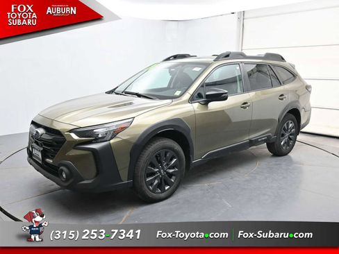 Used 2024 Subaru Outback Onyx Edition AWD/4WD image 2
