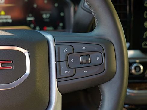 New 2025 GMC Sierra 1500 Elevation image 25