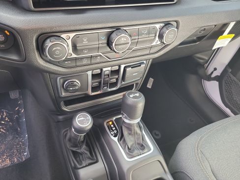 New 2026 Jeep Wrangler Unlimited Sport AWD/4WD image 18