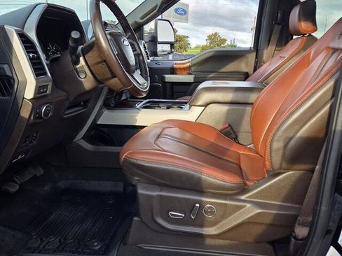 Certified 2022 Ford F350 King Ranch w/ King Ranch Ultimate Package AWD/4WD image 5