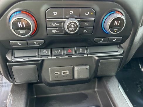 Used 2021 Chevrolet Silverado 1500 LT Trail Boss image 21