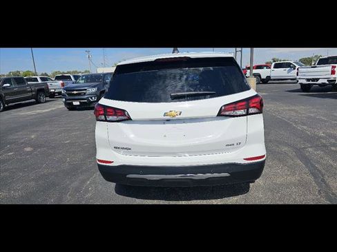Used 2024 Chevrolet Equinox LT image 4
