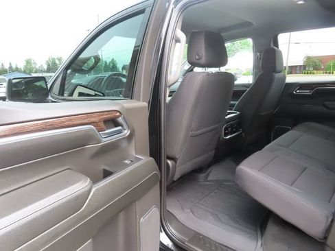 Used 2024 GMC Sierra 1500 Elevation w/ Preferred Package AWD/4WD image 20