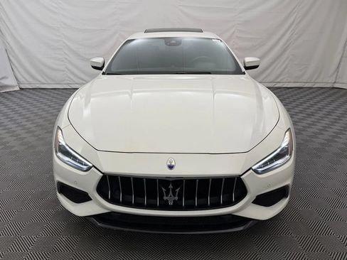 Used 2019 Maserati Ghibli S GranSport RWD image 3