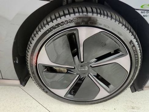 Used 2024 Lucid Air Touring AWD/4WD image 82