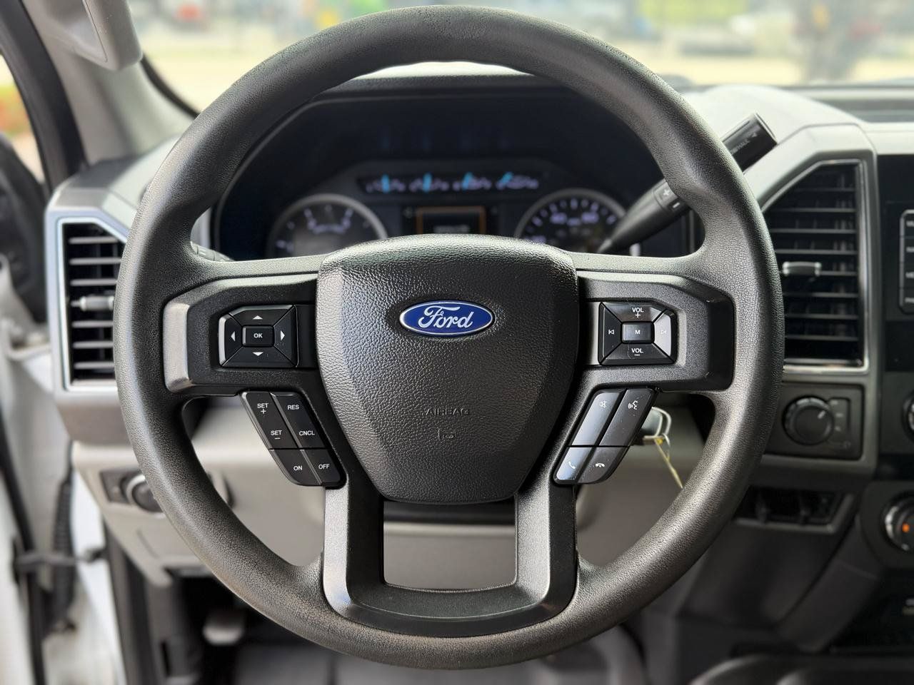 Used 2019 Ford F250 XLT AWD/4WD image 10