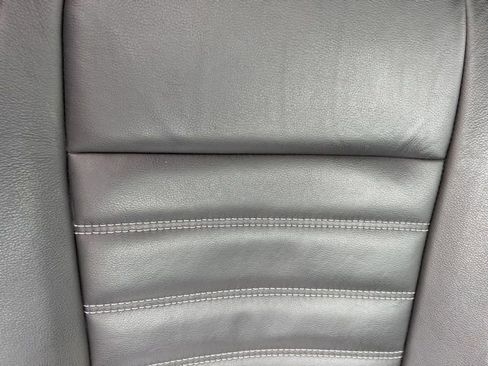 Used 2017 Ford Escape Titanium image 38