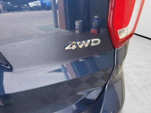 Used 2017 Ford Explorer 4WD image 8