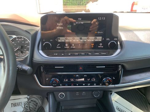 Used 2021 Nissan Rogue SL w/ Premium Package FWD image 13