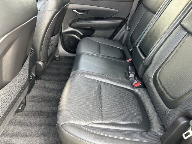 Used 2023 Hyundai Tucson Limited AWD/4WD image 18