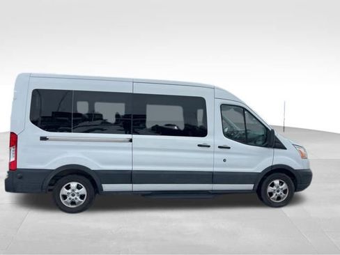 Used 2019 Ford Transit 350 XLT image 8
