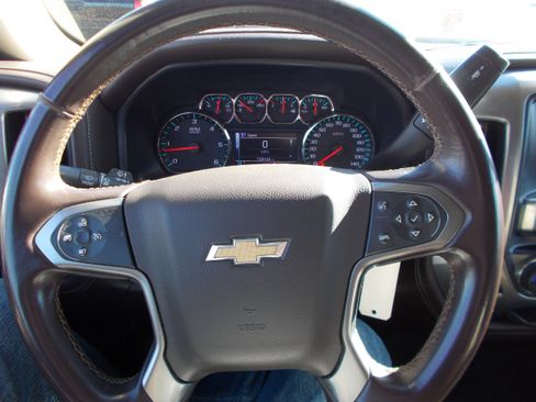 Used 2017 Chevrolet Silverado 1500 LTZ image 12