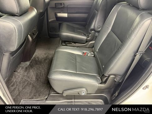 Used 2018 Toyota Sequoia TRD Sport AWD/4WD image 32