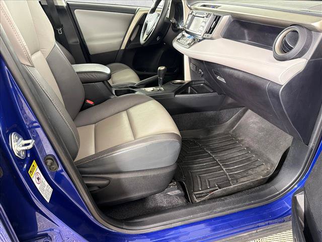 Used 2015 Toyota RAV4 Limited AWD/4WD image 15