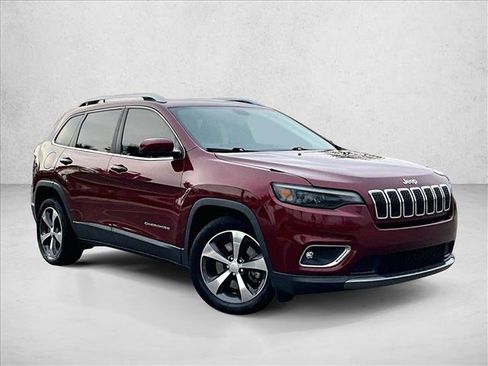 Used 2019 Jeep Cherokee Limited FWD image 12