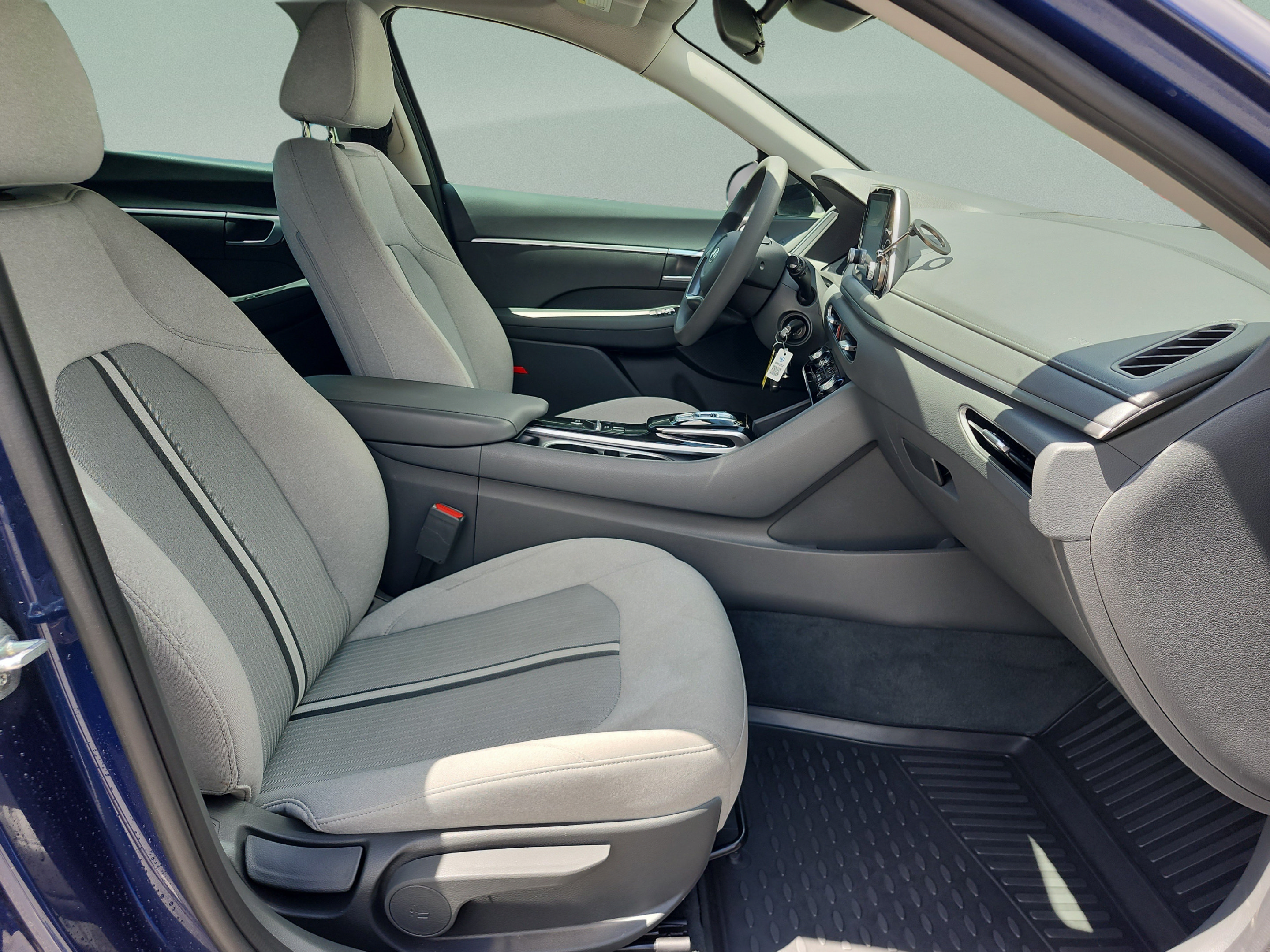 Used 2021 Hyundai Sonata SE w/ Cargo Package FWD image 19