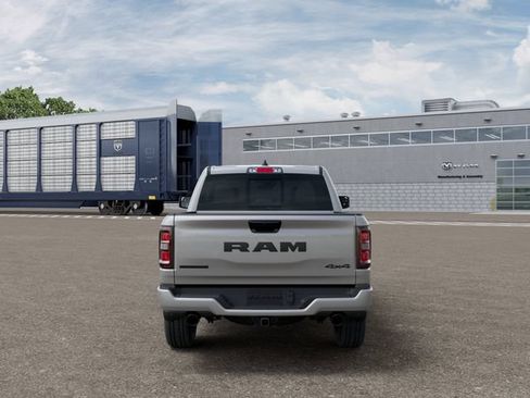 New 2026 RAM 1500 4x4 Crew Cab image 7