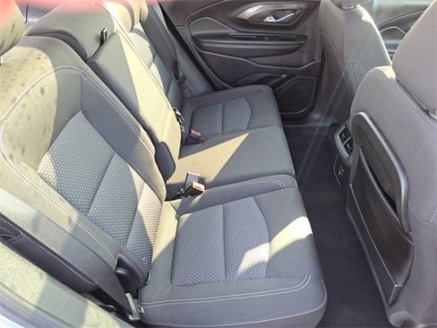 Used 2022 GMC Terrain SLE w/ Driver Convenience Package image 27