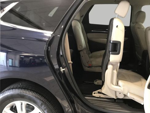 Used 2020 Buick Enclave Essence w/ Sound and Sites Package AWD/4WD image 27