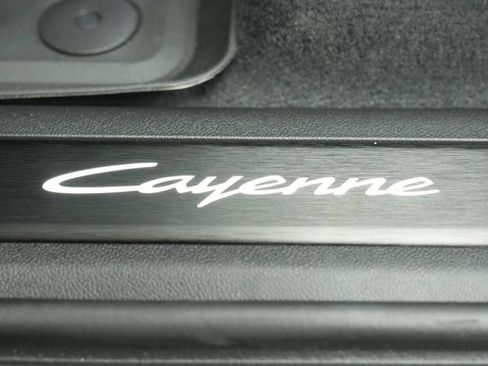 New 2026 Porsche Cayenne AWD/4WD image 32