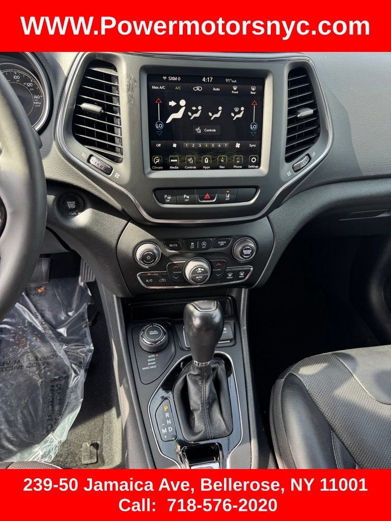 Used 2023 Jeep Cherokee Altitude Lux AWD/4WD image 30
