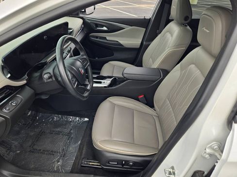 Used 2024 Buick Envista Avenir FWD image 22