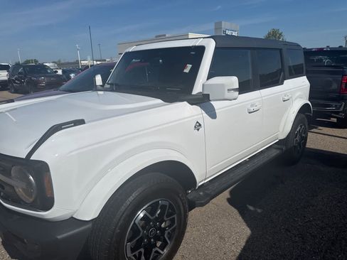 Used 2023 Ford Bronco Outer Banks AWD/4WD image 20