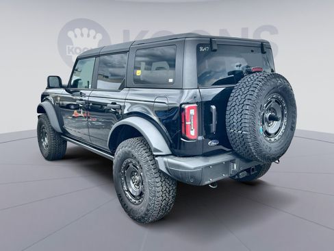 New 2025 Ford Bronco Badlands w/ Sasquatch Package AWD/4WD image 8