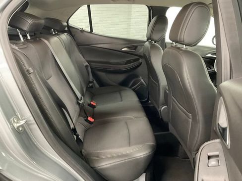 Used 2025 Buick Encore GX Preferred AWD/4WD image 10