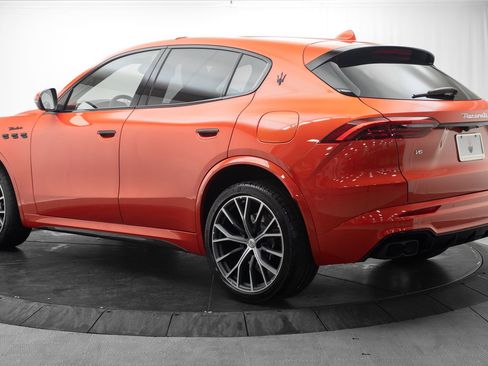 New 2026 Maserati Grecale Modena image 5