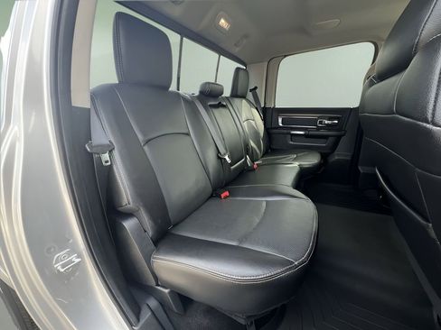Used 2016 RAM 3500 Laramie image 26