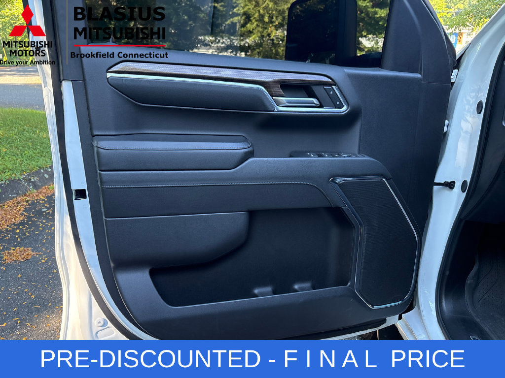 Used 2024 Chevrolet Silverado 1500 RST w/ Protection Package AWD/4WD image 15