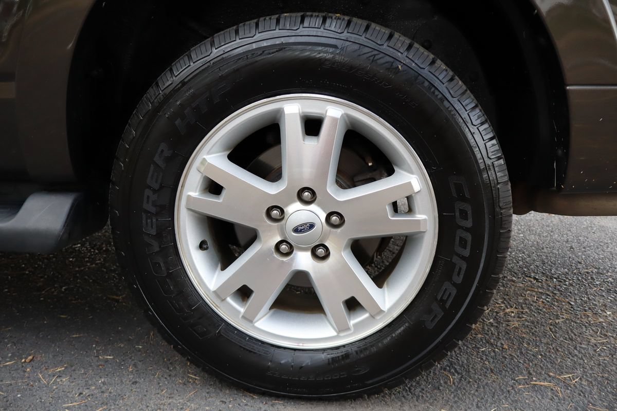 Used 2008 Ford Explorer XLT AWD/4WD image 41