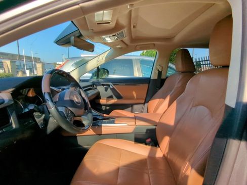 Used 2022 Lexus RX 450h AWD w/ Luxury Package image 6